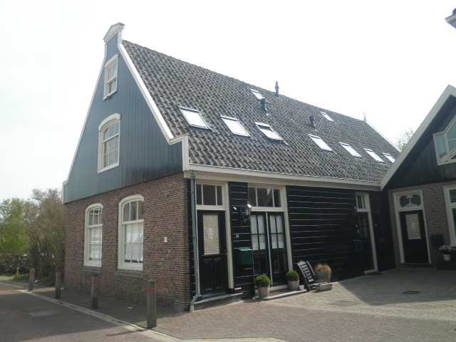 File:Raadhuisstraat 55, Oosthuizen.JPG