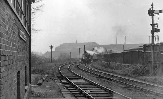 Brymbo West Crossing Halt railway station