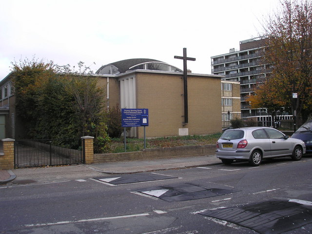 File:Stepney Meeting House, United Reformed Church, Stepney Way, East London - geograph.org.uk - 608377.jpg