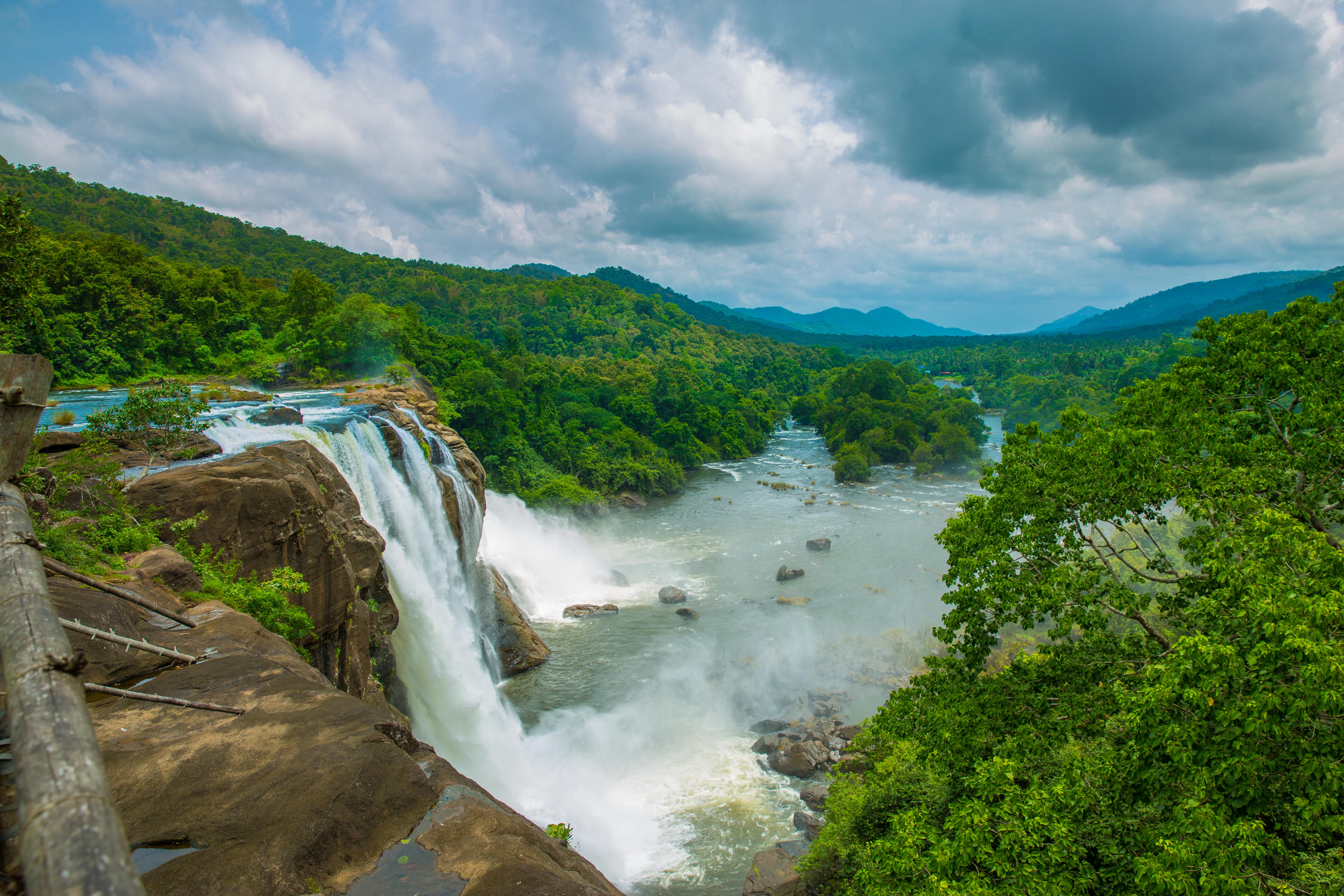 DREAM WORLD WATER PARK, ATHIRAPLLY