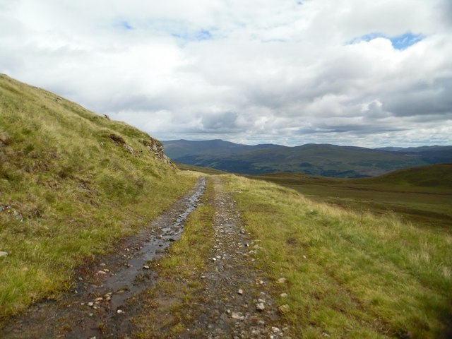 The_quarry_road_in_Lawers_Nature_Reserve