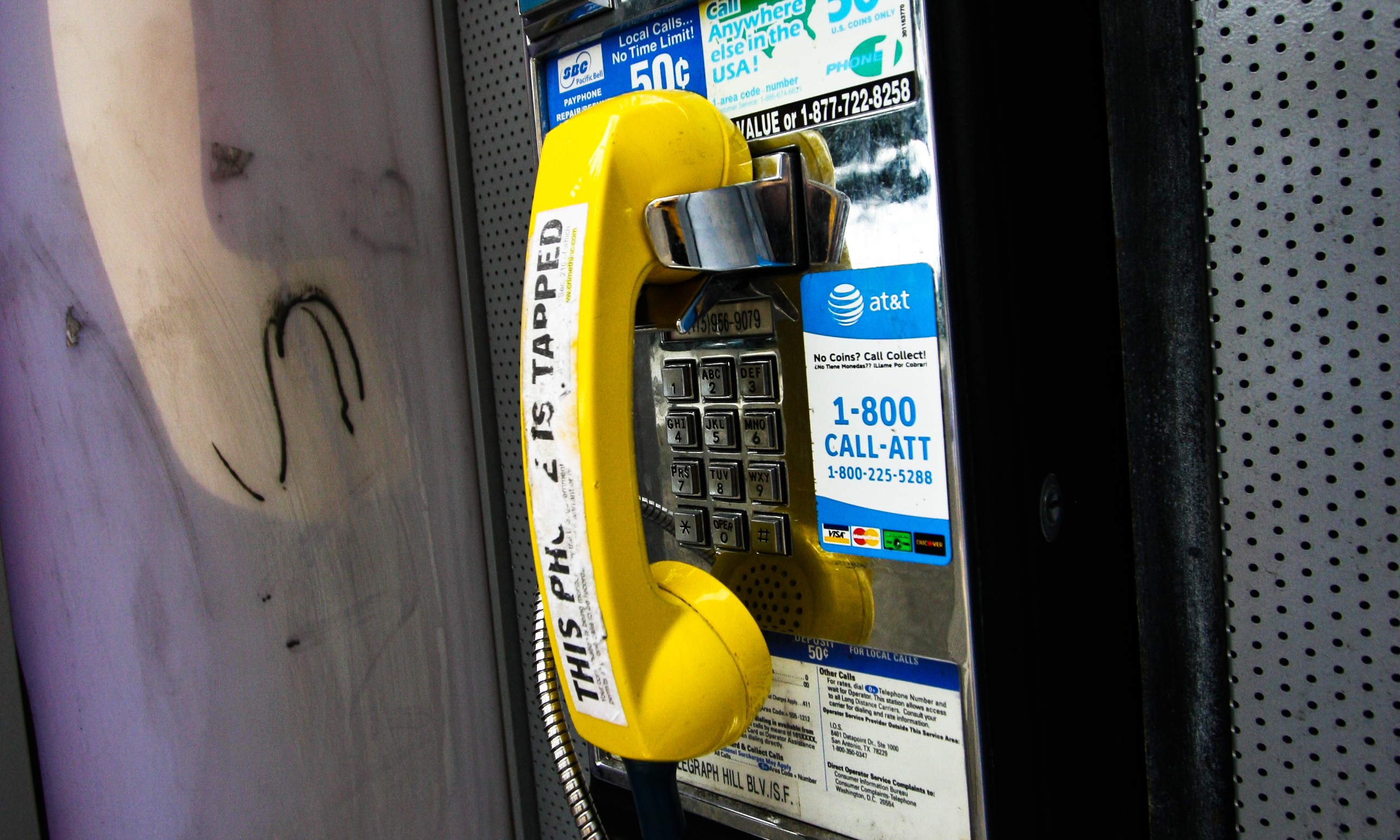 File This Phone Is Tapped Payphone Jpg Wikimedia Commons