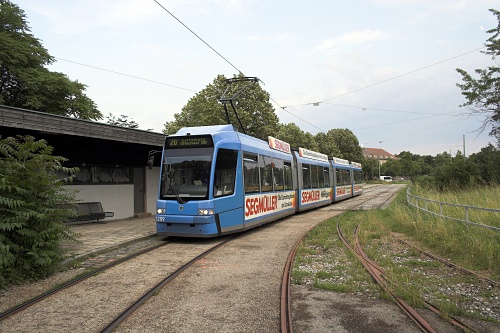 File:Tram olympiapark sued.jpeg