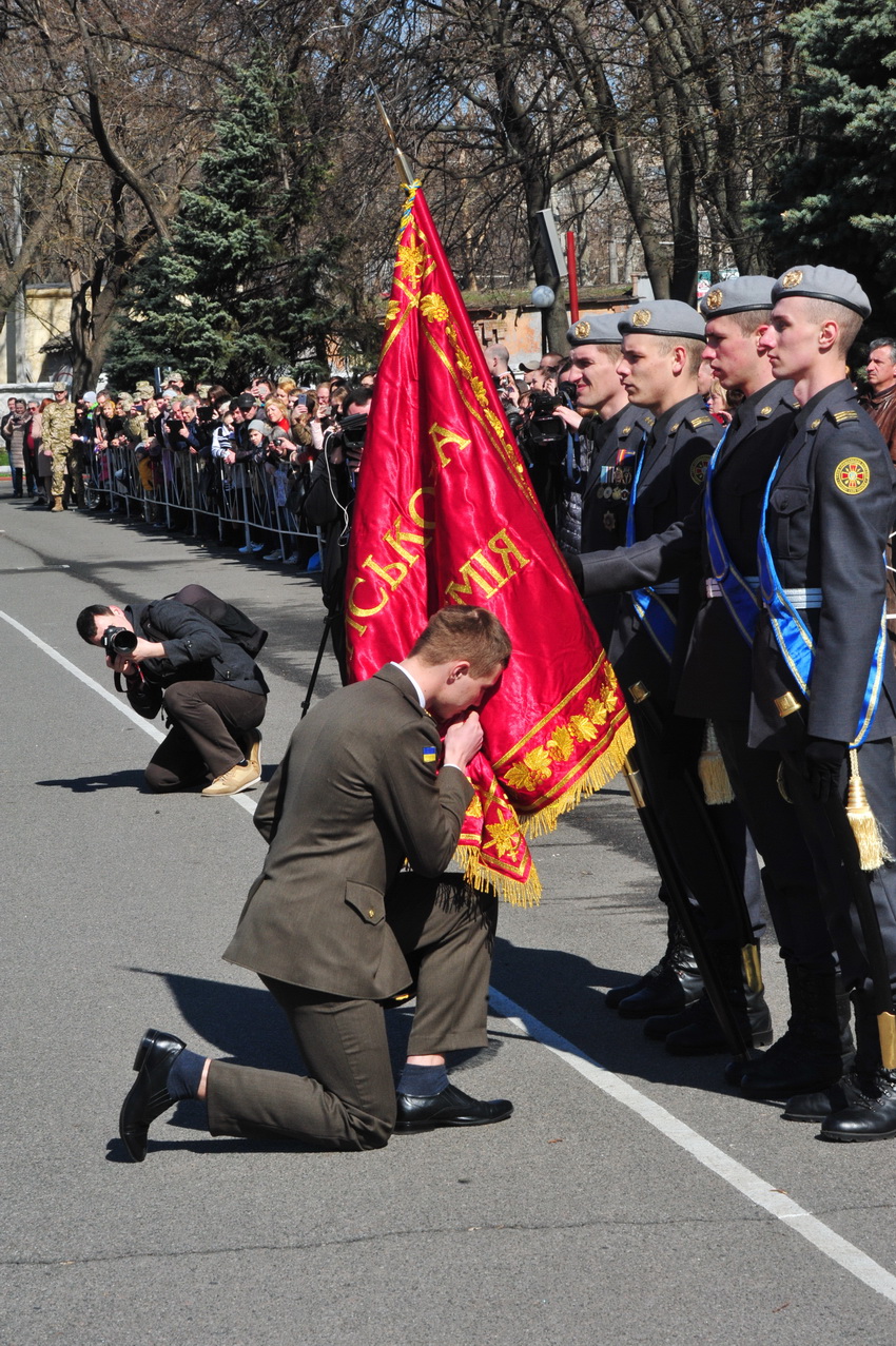 Одесские войска. Одесские военные. Военная Академия Одесса. Одесская Военная администрация. Это ты в Москве военный а в Одессе.