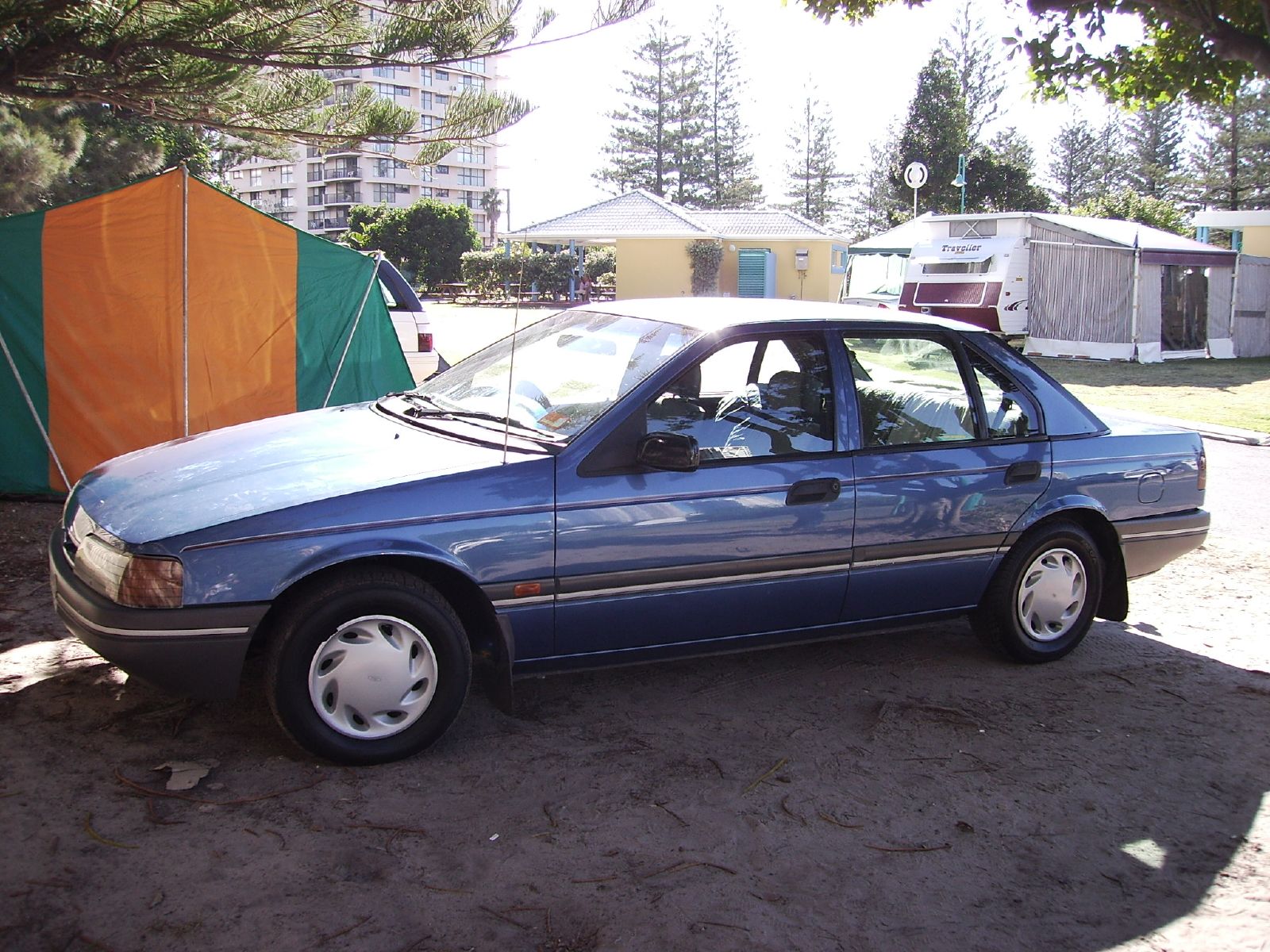 1992 Ford falcon #3