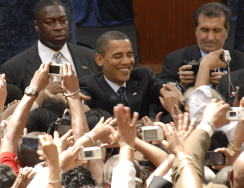 File:Barack Obama at the FBI 4-28-09 2.JPG