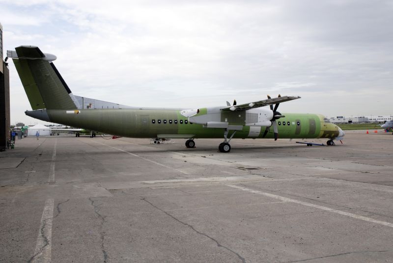 File:Bombardier Q-400 (515405630).jpg