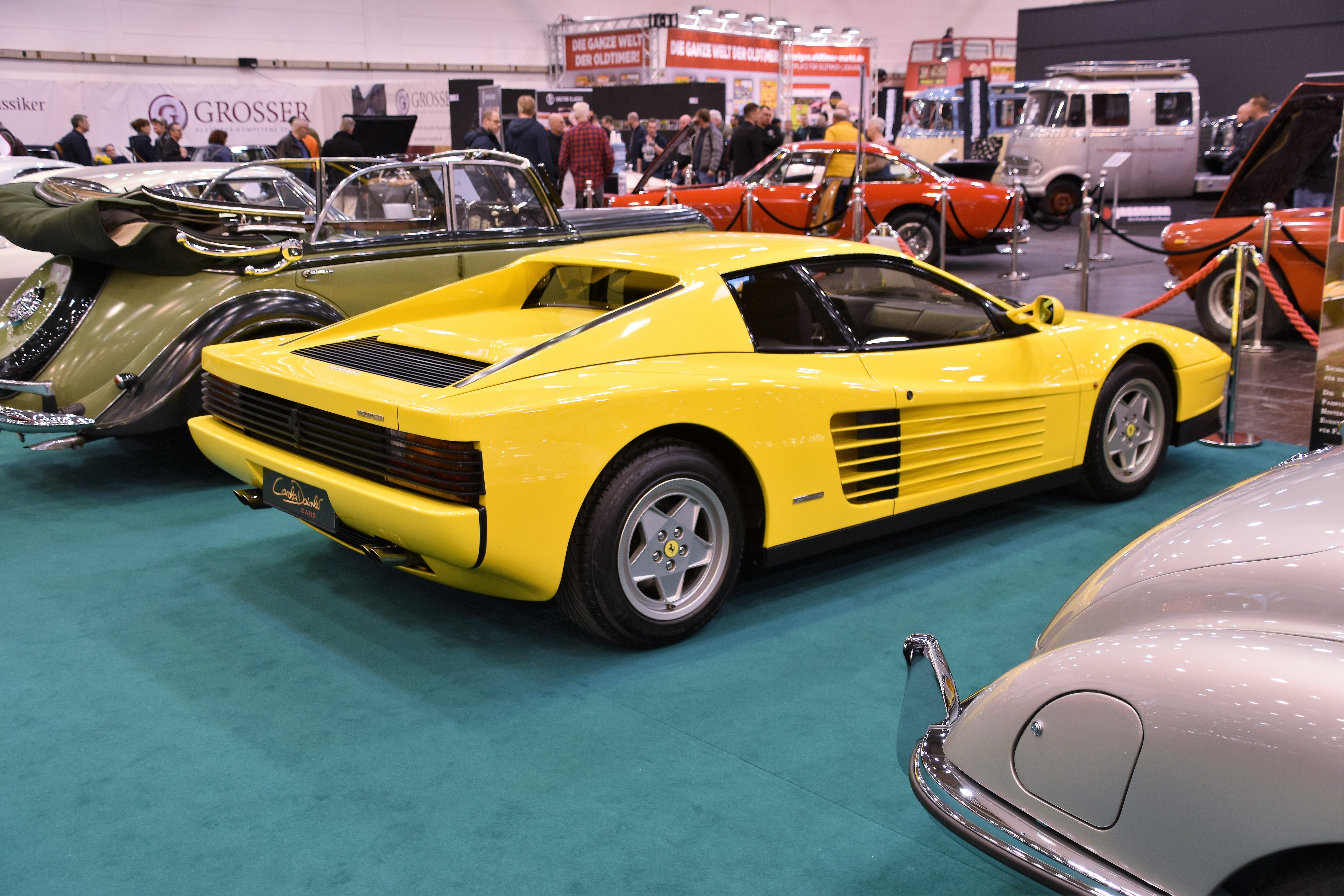 Детская машинка Ferrari Testarossa