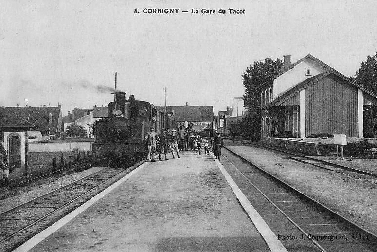 File:GareTacot-Corbigny1910.jpg