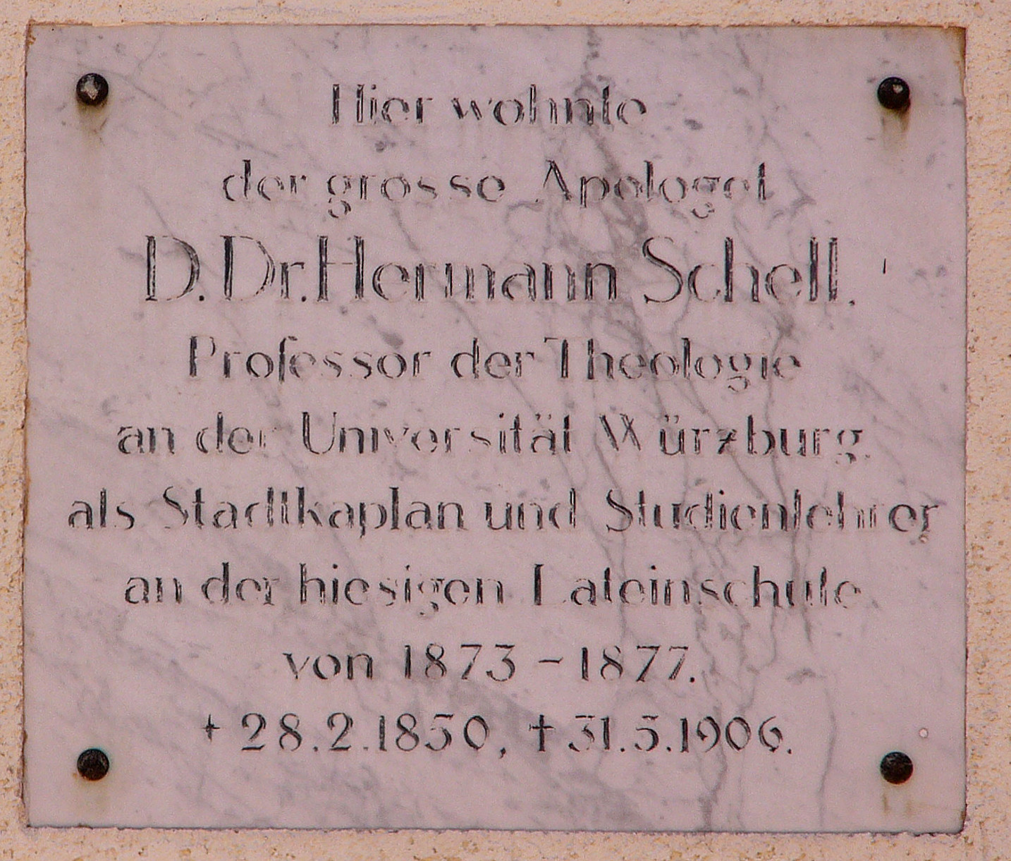 Inscription at the Sceel's house, at number 6 of Pfarrgasse in [[Amorbach