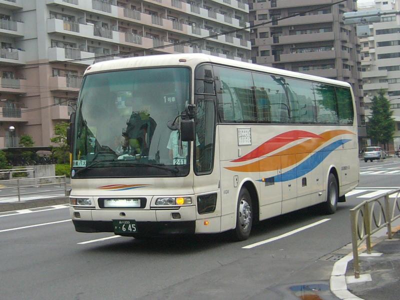 File:Keikyubus 6241.JPG