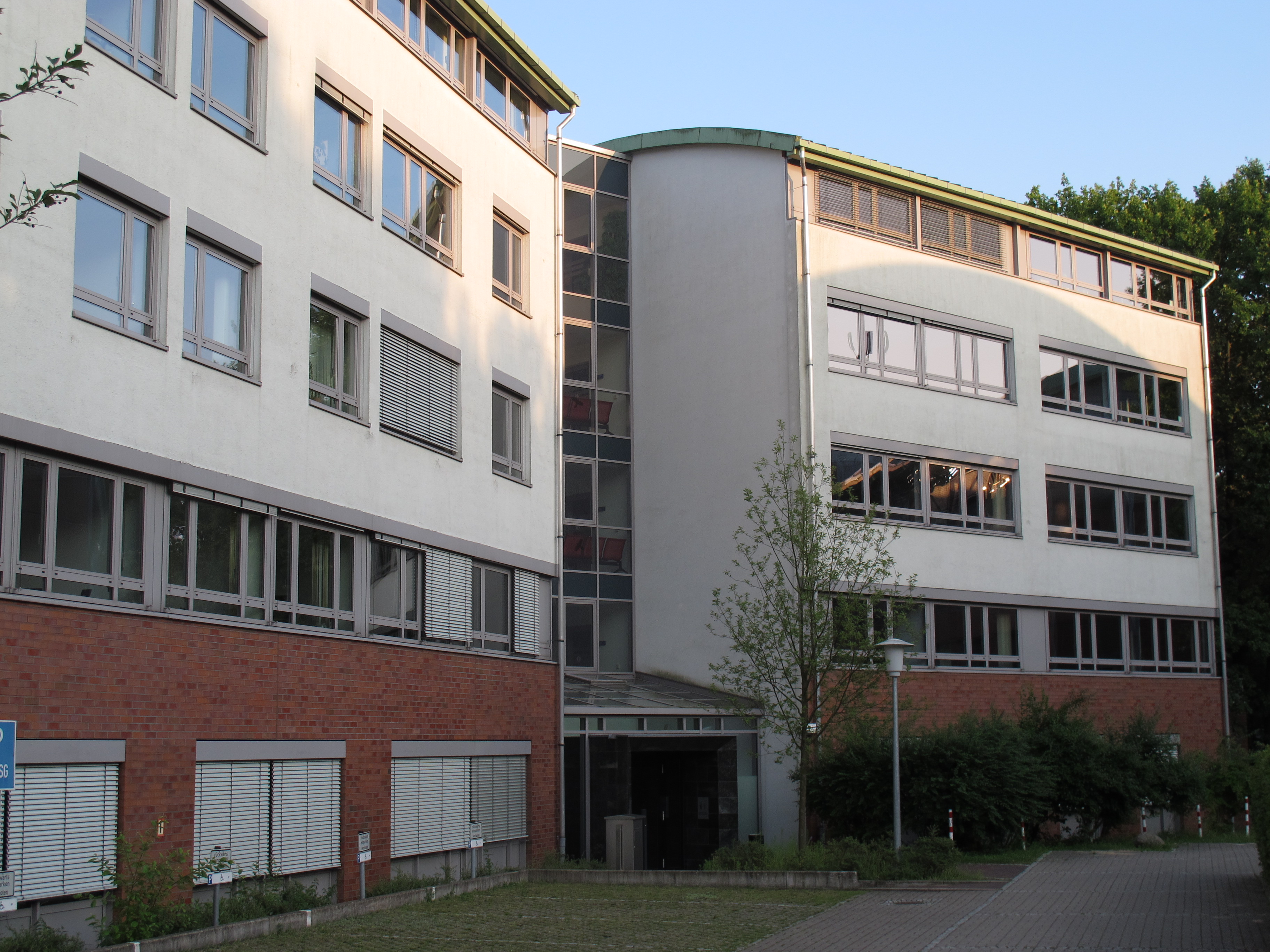 Landessozialgericht Berlin-Brandenburg im Försterweg 4-6, Potsdam Babelsberg