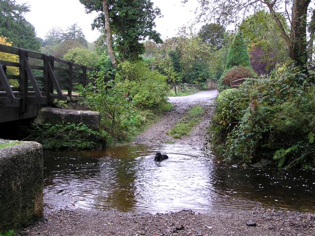 File:Lover's Retreat, Omagh - geograph.org.uk - 264693.jpg