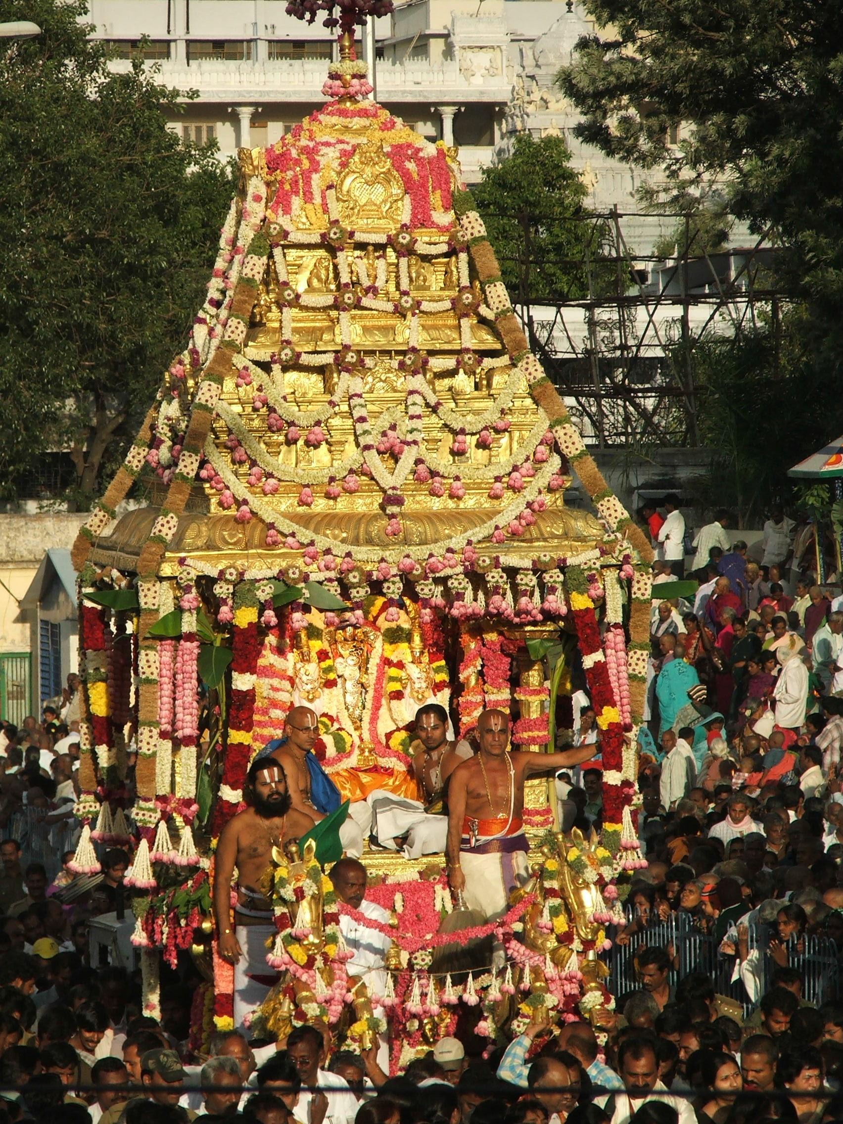 bhargavasarma {nirikhi krishna bhagavan}: Tirumala Sreevaari Brahmotsavam  (Concept-Glory-Significance-Merits)