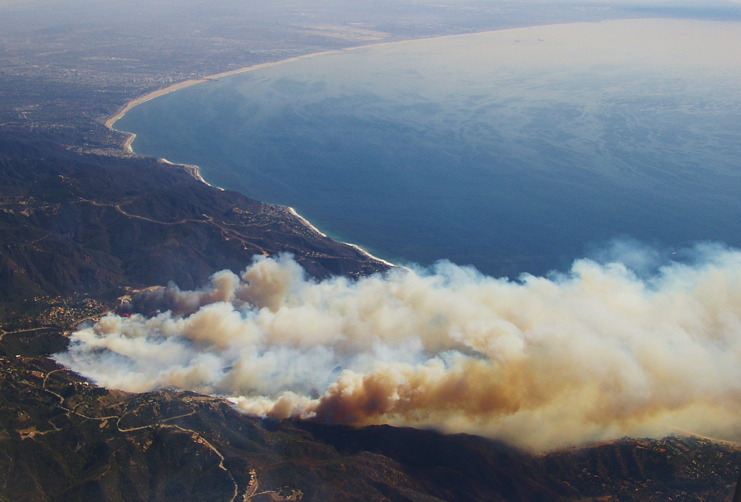 Filemalibu Fire October 2007 1 Wikimedia Commons 9897