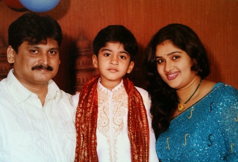 File:Mamilla Shailaja Priya and family.jpg