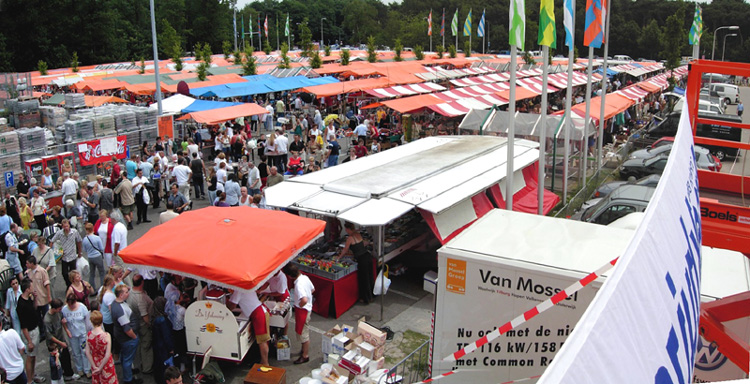 File:Markt2003.jpg