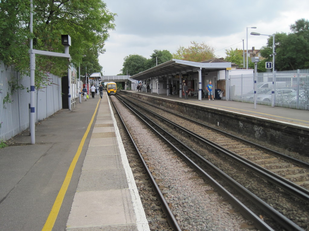 Mottingham railway station