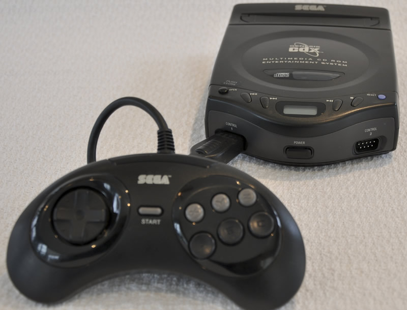 Sega_Genesis_CDX_with_Official_6_button_controller.jpg