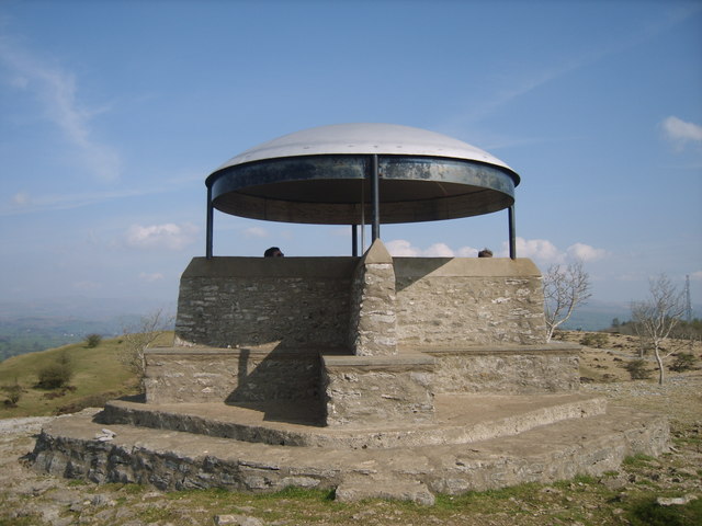 Shelter, Scout Scar - geograph.org.uk - 1251375