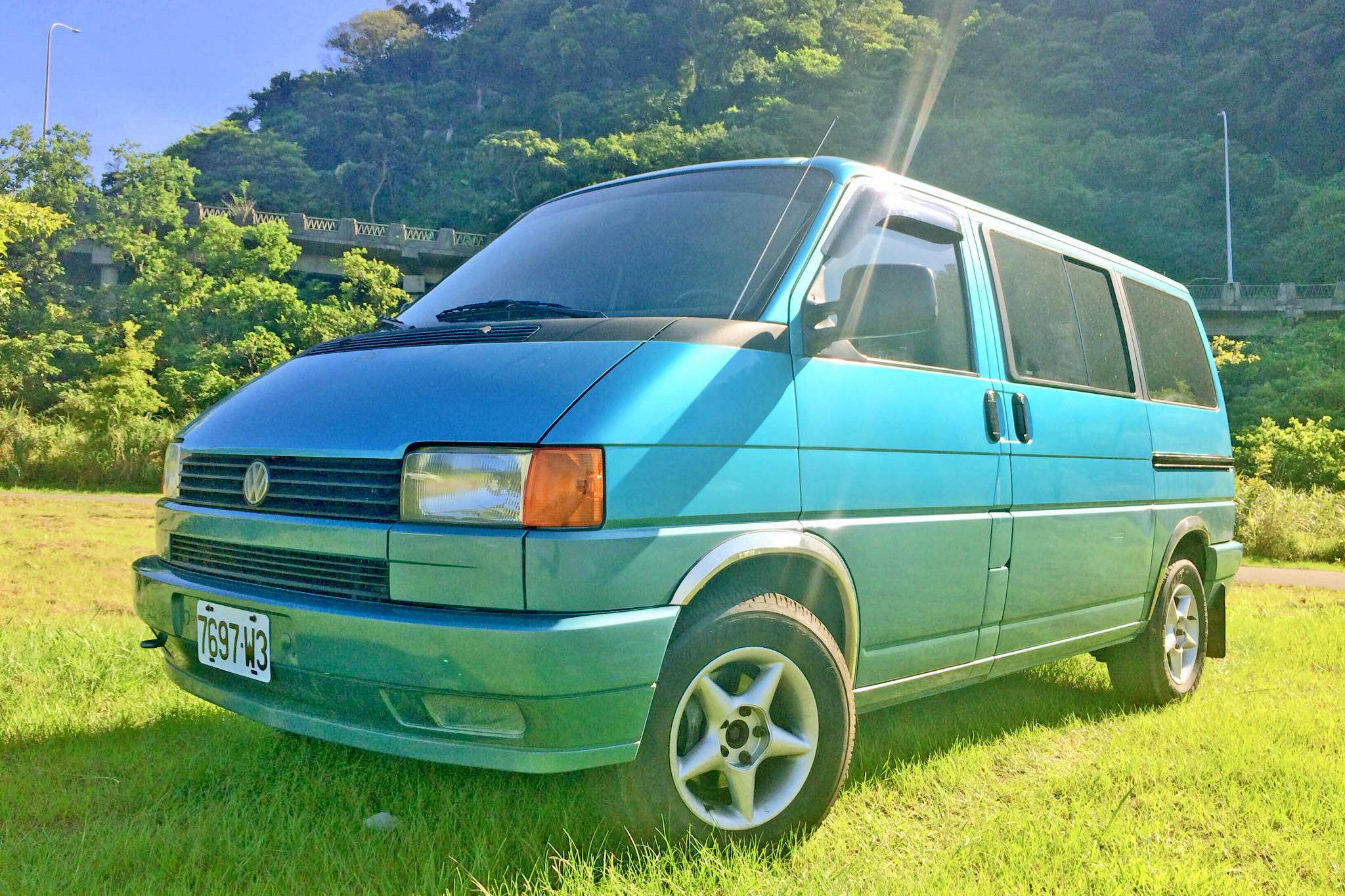 Volkswagen t4. Transporter t4. Фольксваген Транспортер 1990. Фольксваген транспортёр т4 голубой.