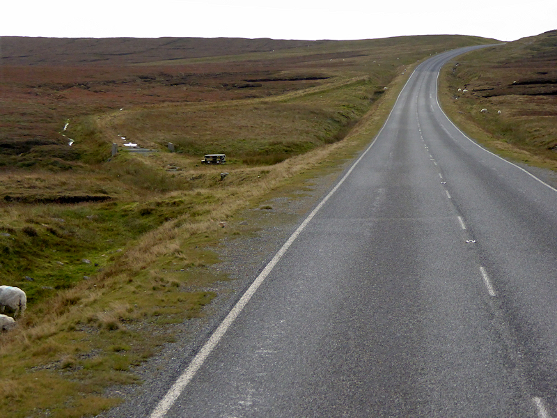 File:A968 across Yell - geograph.org.uk - 5941527.jpg