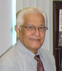 <span class="mw-page-title-main">Basdeo Panday</span> Trinidadian politician and former prime minister