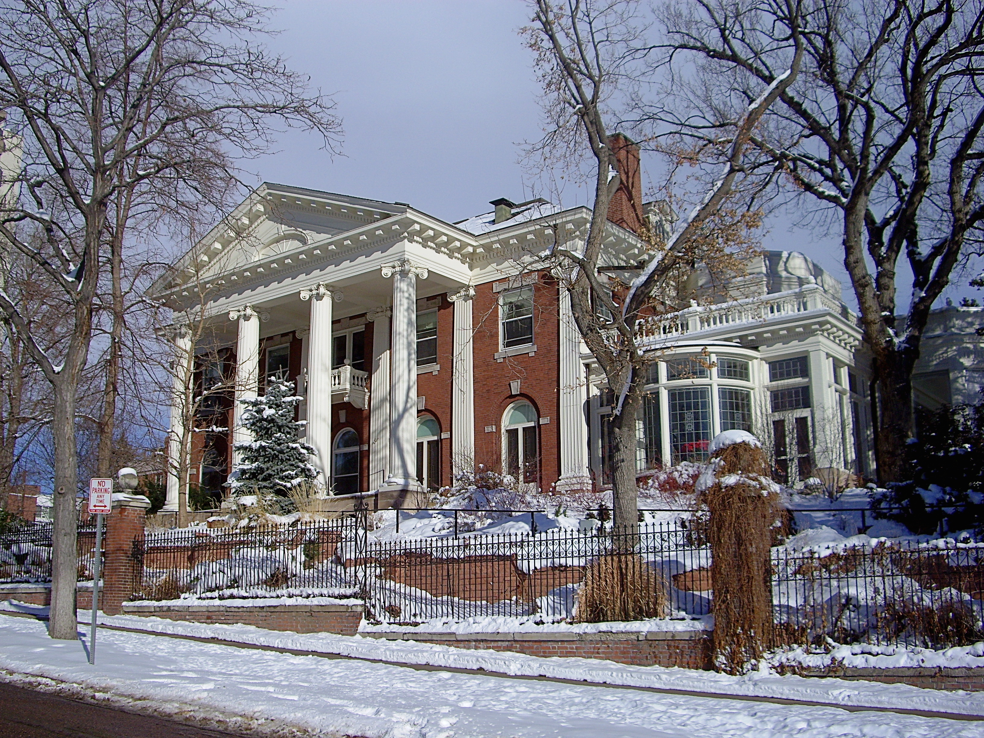 Photo of Colorado Governor's Mansion