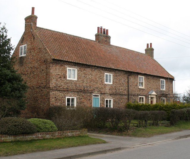 Cottages in Huby - geograph.org.uk - 709962