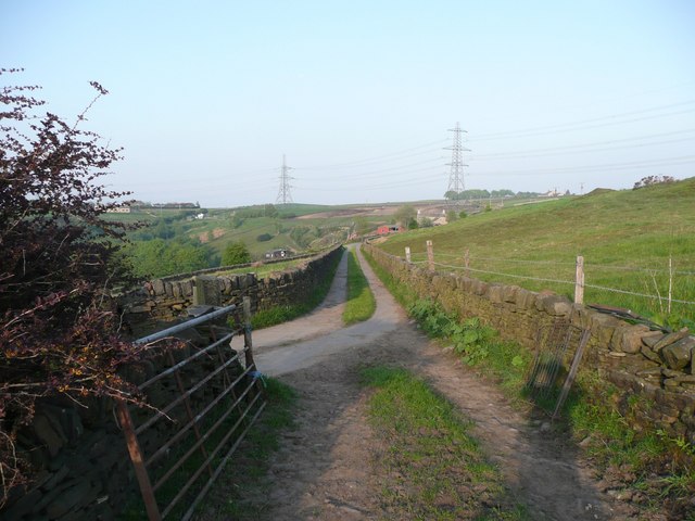 File:Gosling Lane, Barkisland - geograph.org.uk - 803286.jpg