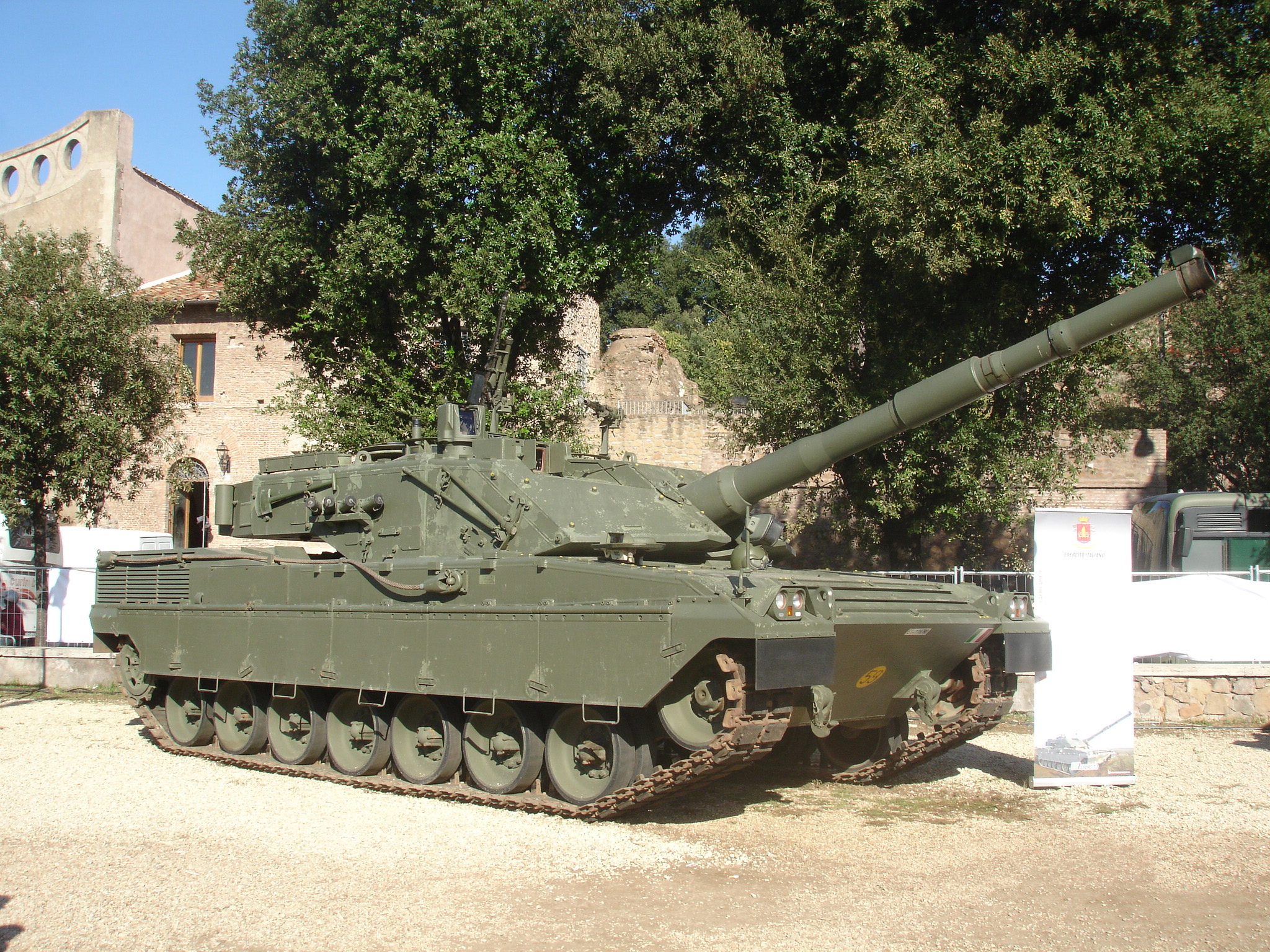 Italian MBT.JPG