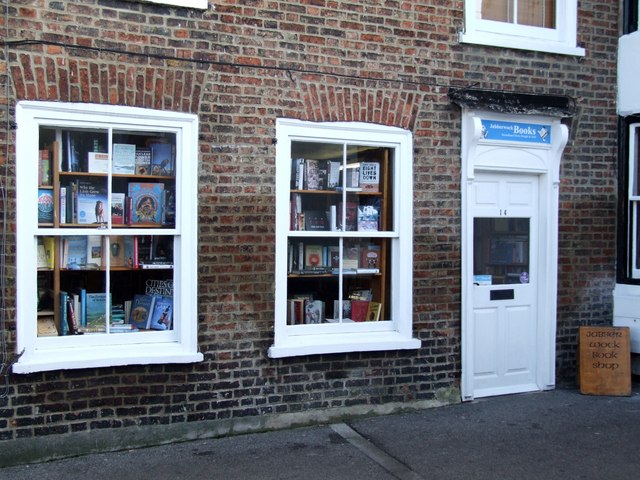 File:Jabberwock Book Shop, Horncastle - geograph.org.uk - 690525.jpg