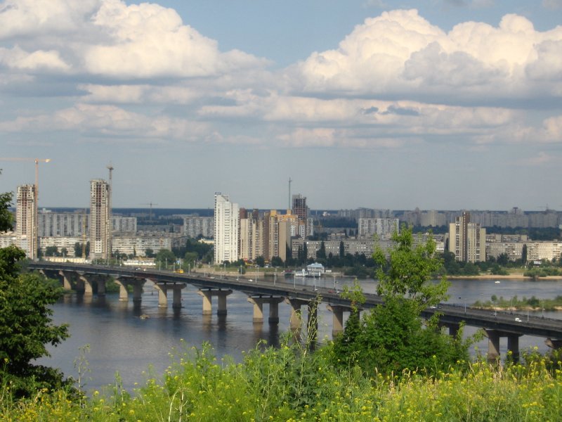 File:Kiev Patron Bridge.jpg