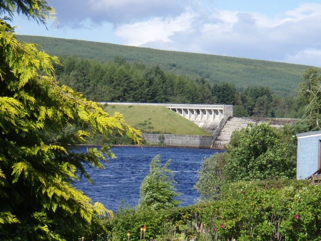 Loch Shin Hydro Dam - geograph.org.uk - 868499