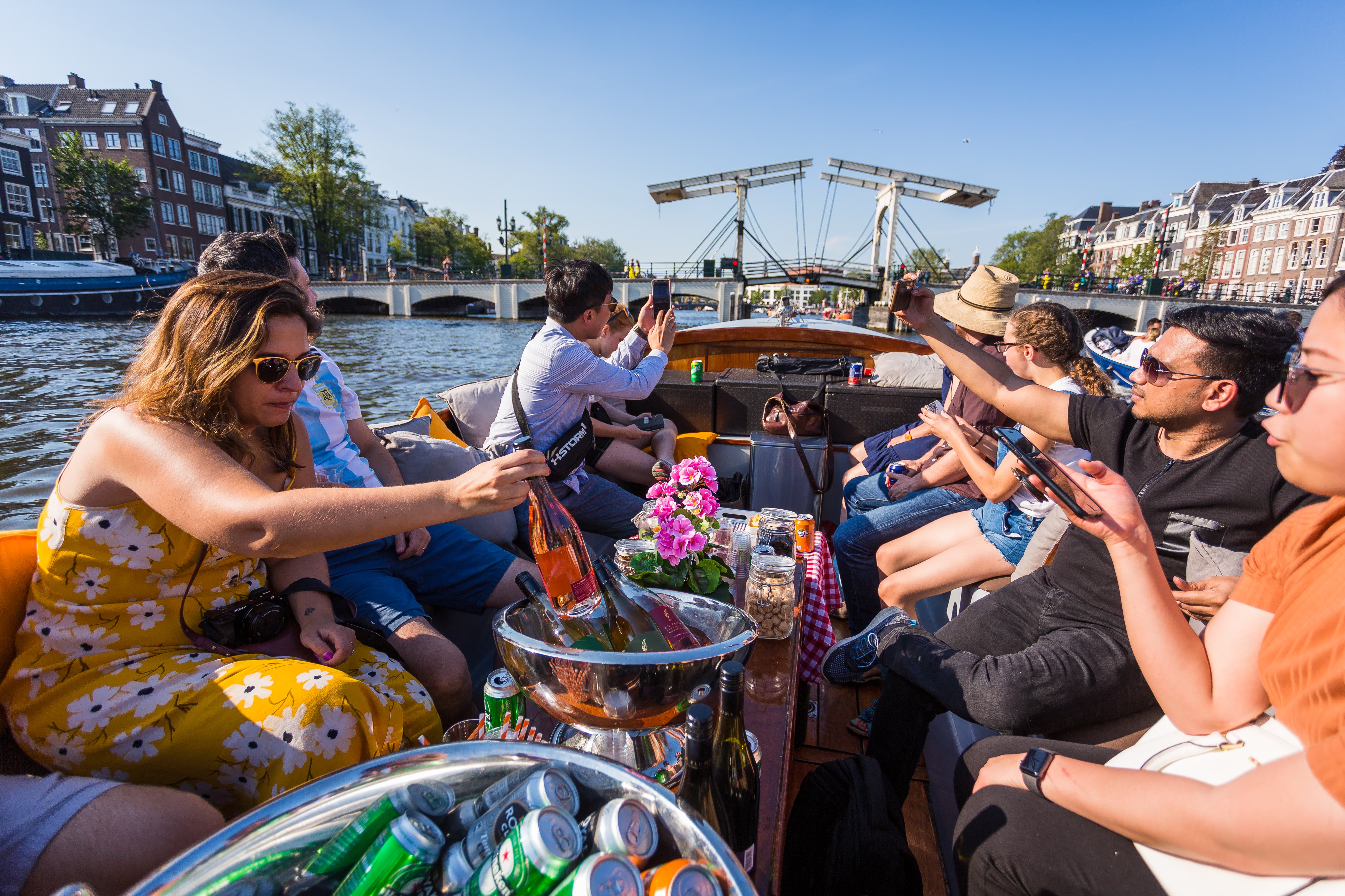 2023 Amsterdam Evening Canal Cruise With Live Guide