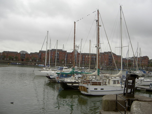 File:Preston docklands, the marina - geograph.org.uk - 558018.jpg