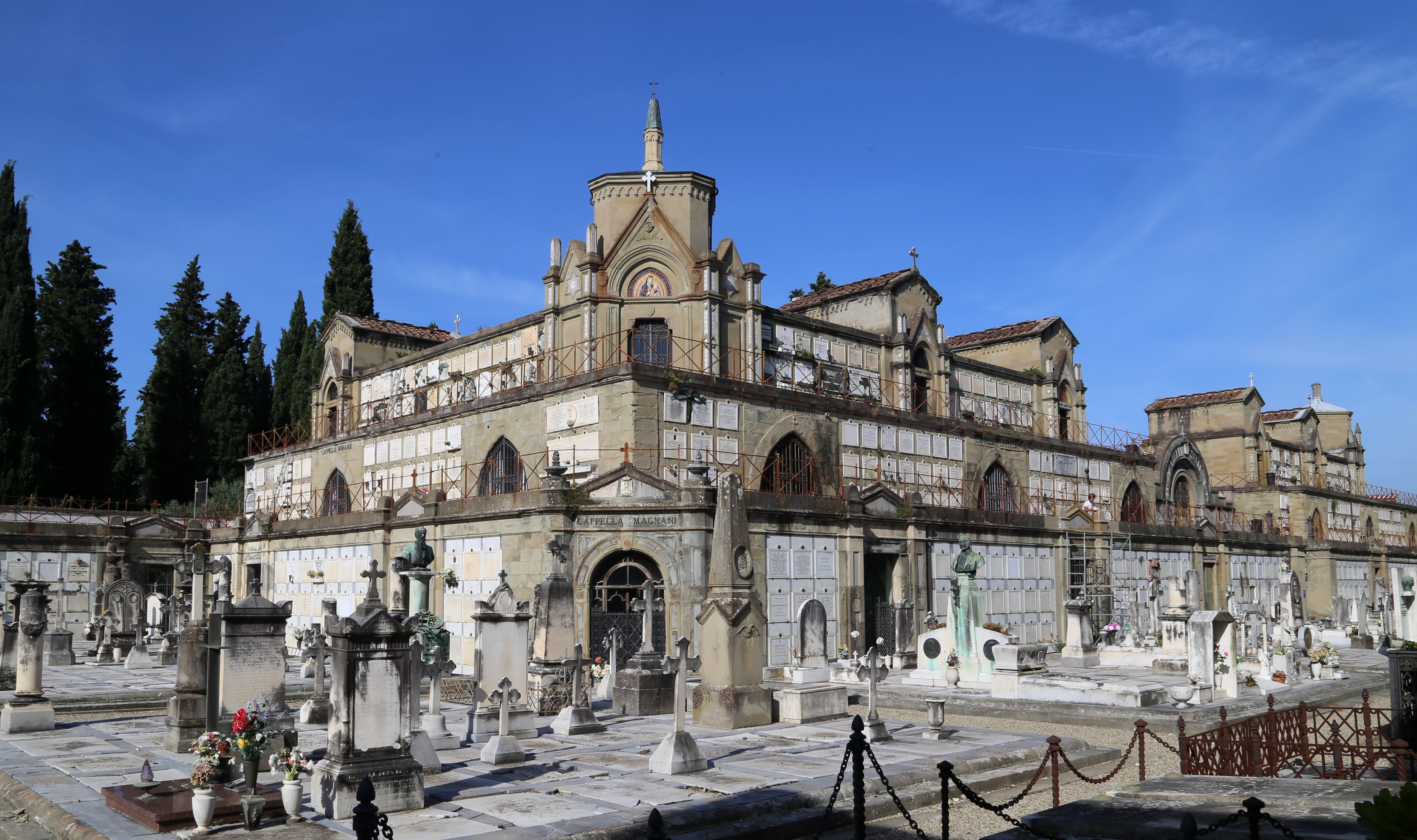 San Miniato al Monte Cimitero Florenz-01.jpg