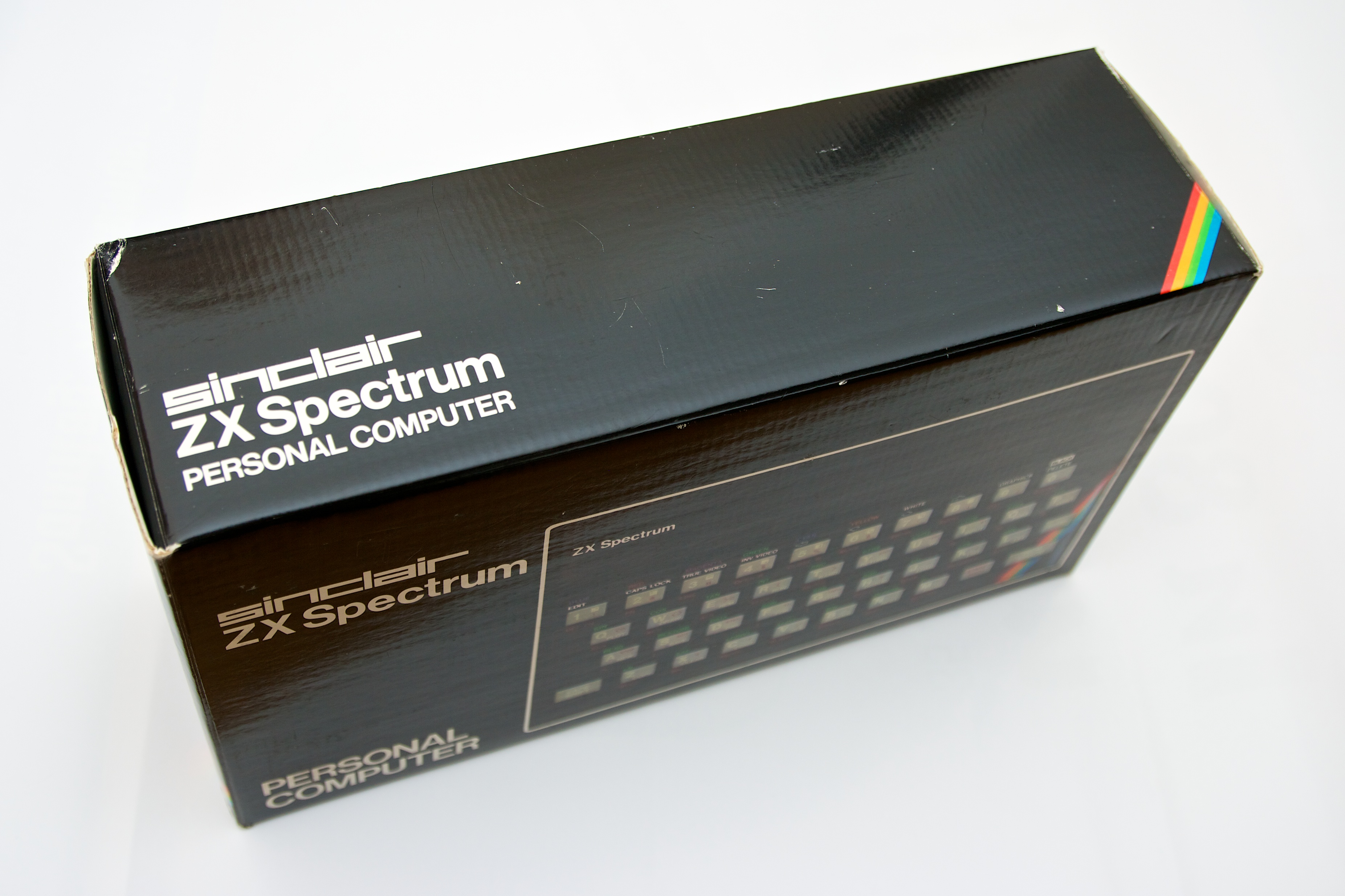 File:Sinclair ZX Spectrum 48k box (7160139546).jpg - Wikimedia Commons