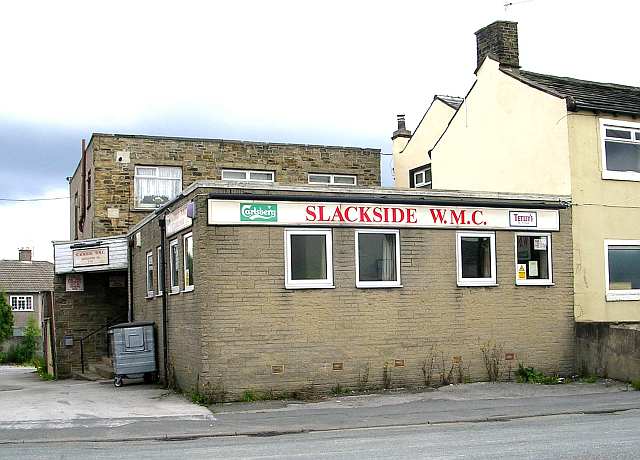 Small picture of Slackside Working Mens Club courtesy of Wikimedia Commons contributors