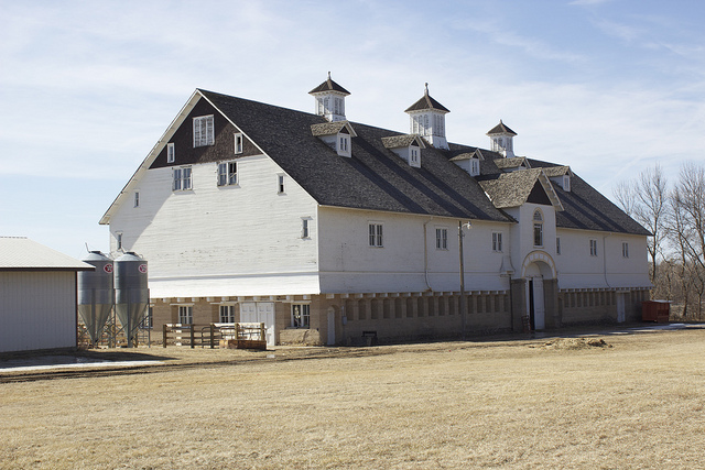 File:VossAlfredRFarmstead.jpg