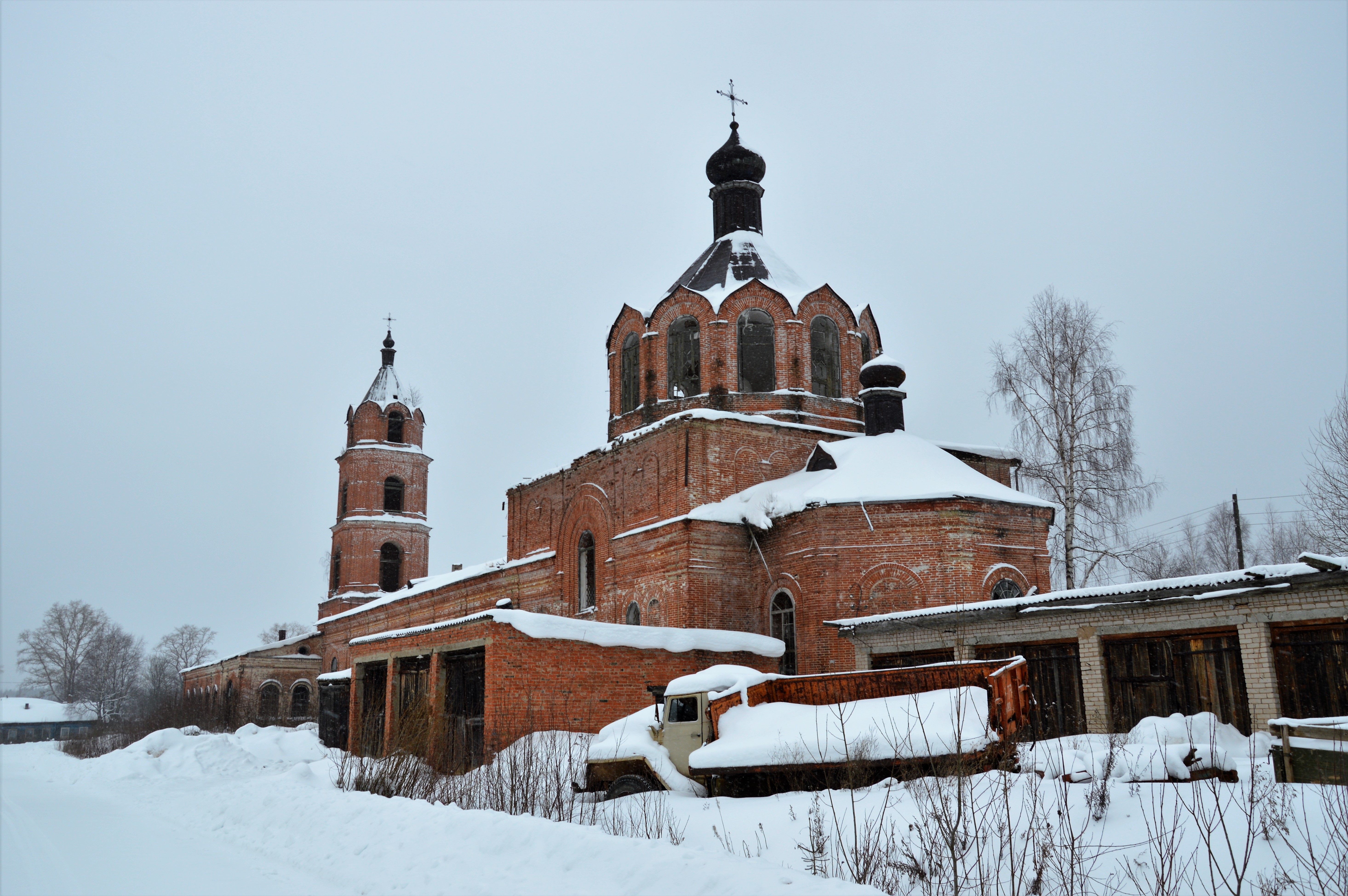 Даровской кировская. Село красное Даровской район Кировская область. Село Александровское Даровского района Кировской области. Село красное Даровской район Церковь. Село красное Даровского района Кировской области.