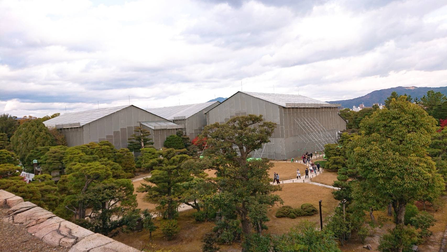 File 二条城本丸御殿の工事の様子 03 Jpg Wikimedia Commons