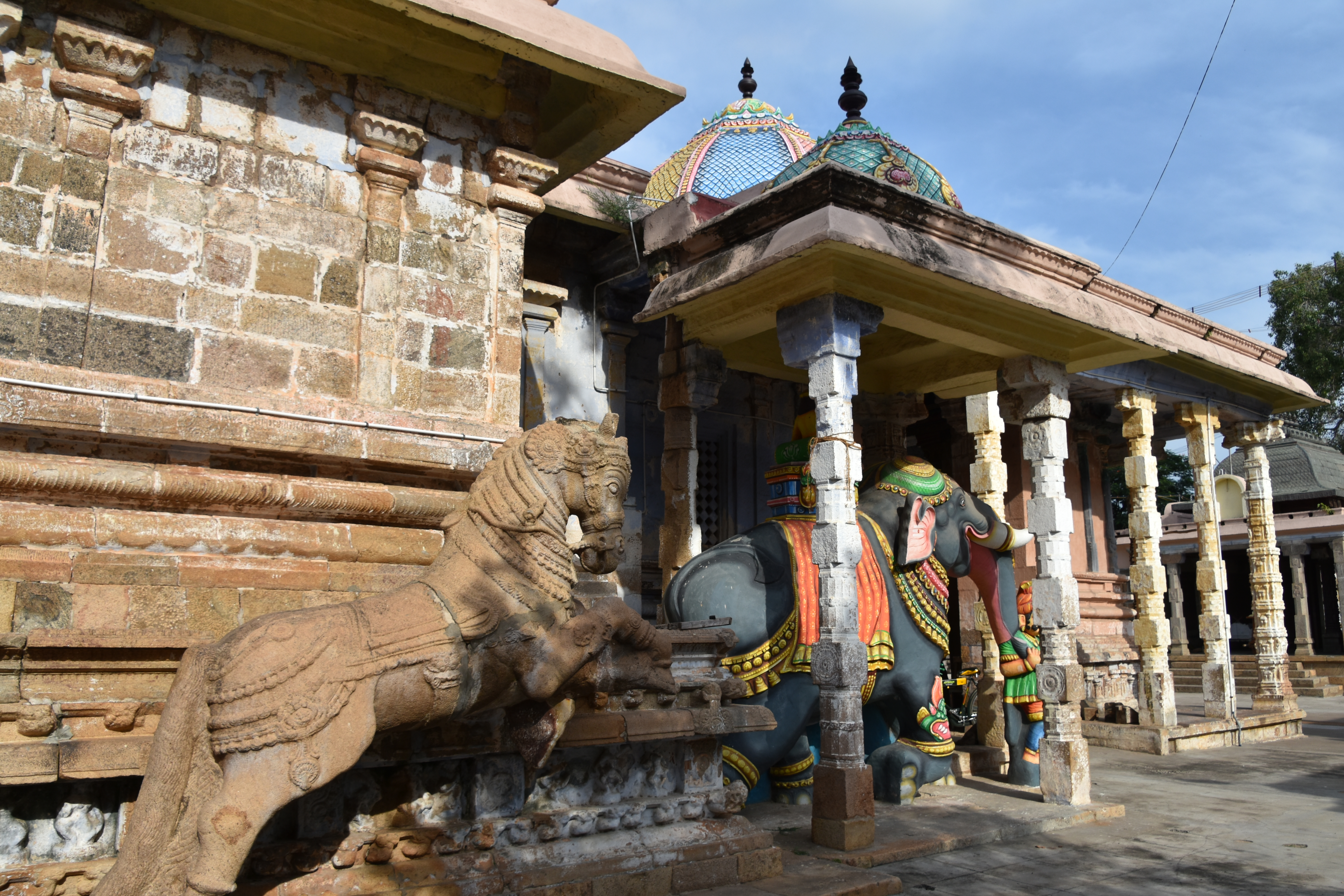 view out gate from Nageshwara Temple, Kumbakonam, Tamil Nadu, India. -  SuperStock