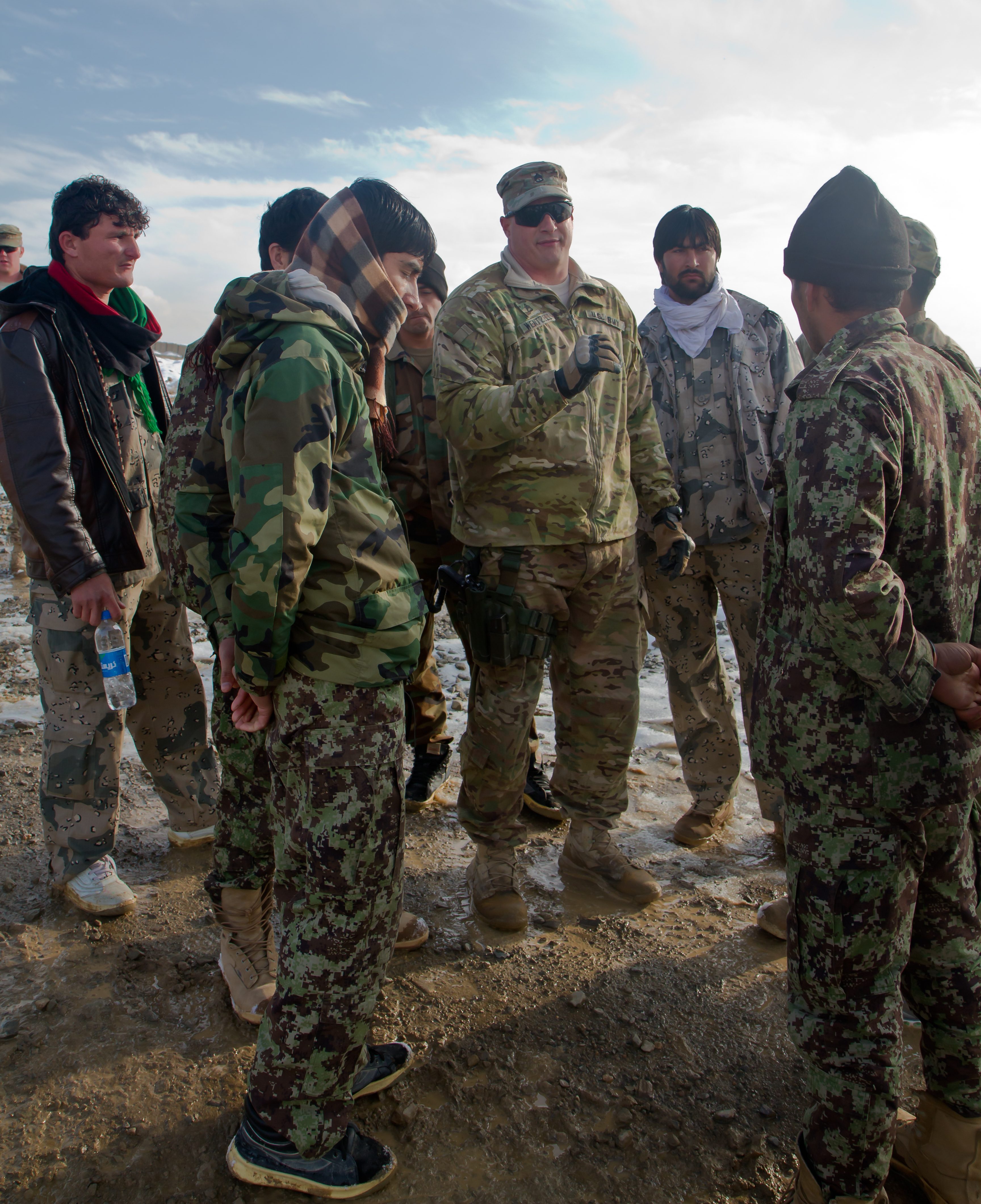 File:Afghan troops train to be specialized fighting force