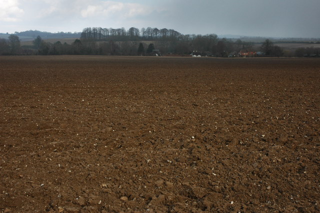 File:Arable land near Broughton - geograph.org.uk - 1769765.jpg