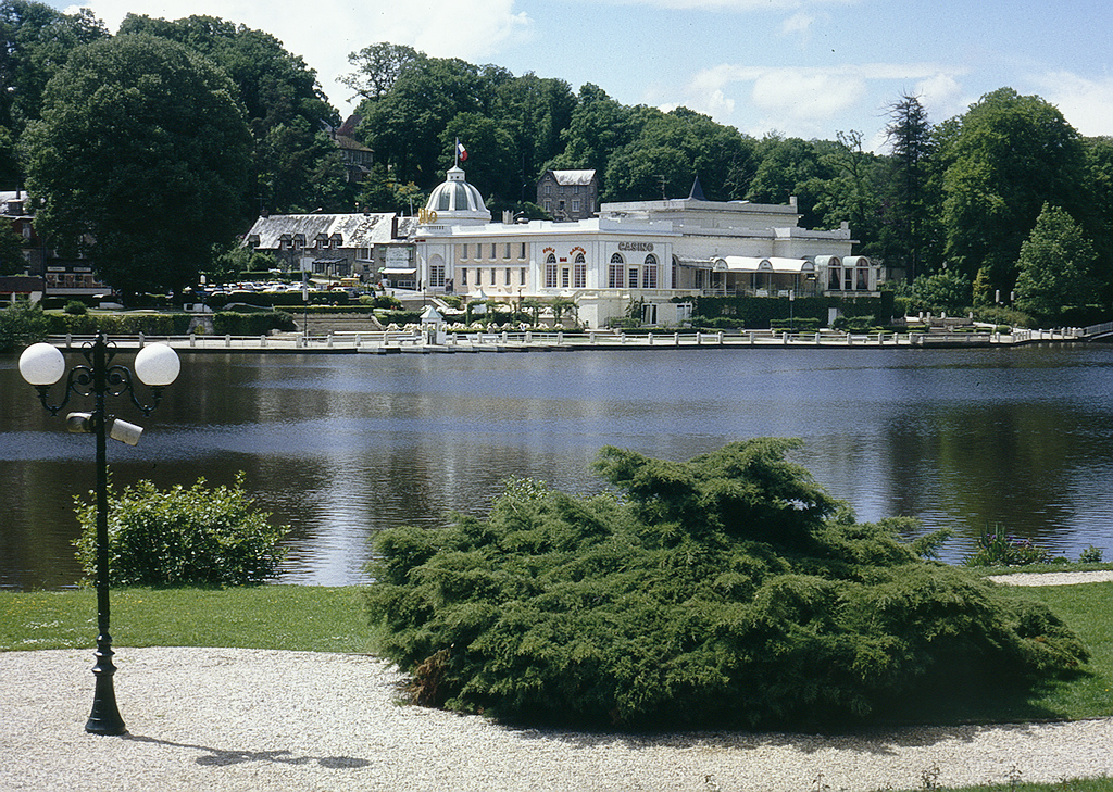 Bagnoles-de-l'Orne