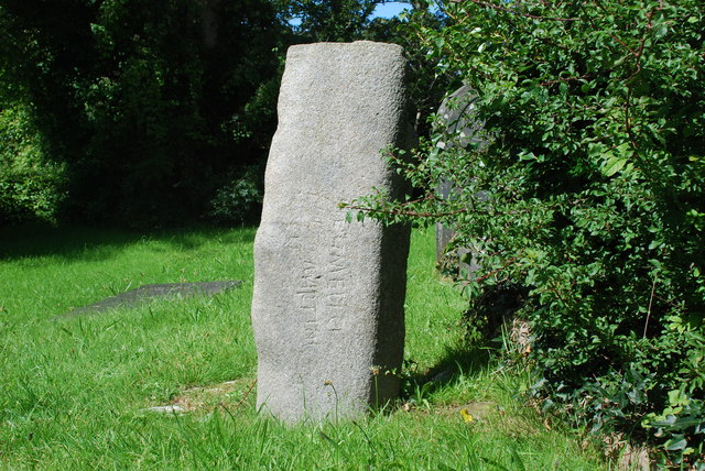 File:Bedd Melus Medicus - Grave of Melus Medicus - geograph.org.uk - 519824.jpg