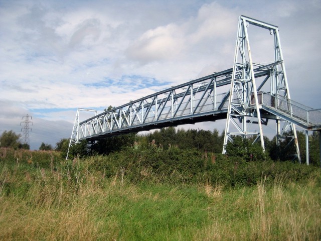 File:Blue Bridge - geograph.org.uk - 959995.jpg