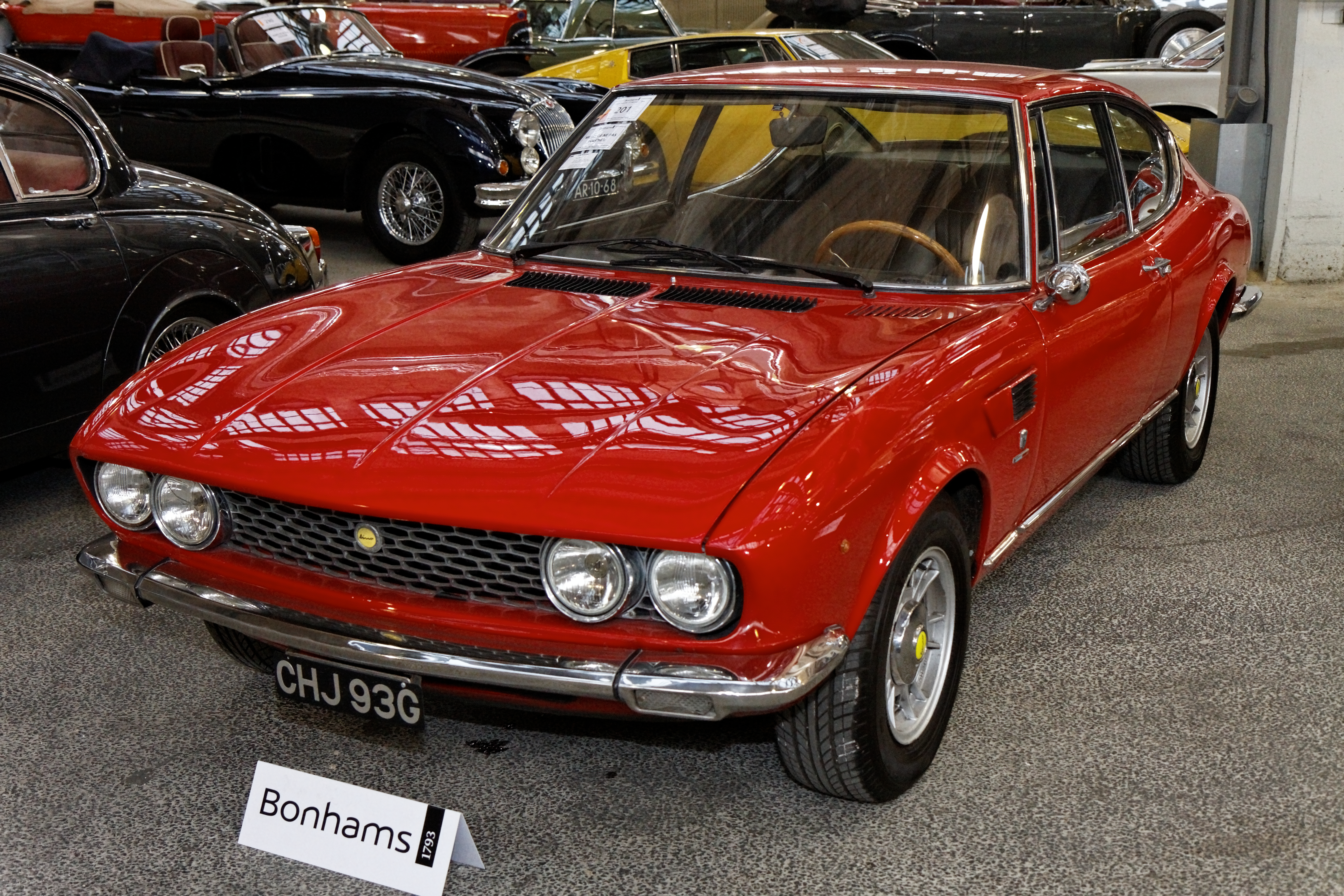 File Bonhams The Paris Sale 2012 Fiat Dino 2 0 Litre Coupe 1968 001 Jpg Wikimedia Commons