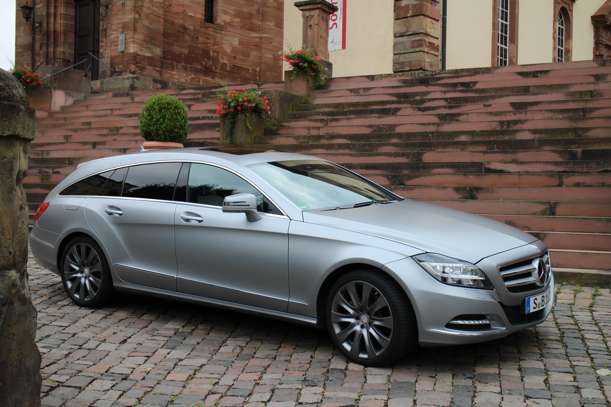 Mercedes Benz CLS shooting Brake 2013